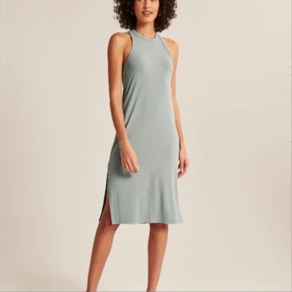 Abercrombie & Fitch Dresses & Skirts - Abercrombie Scuba Knit Midi Dress